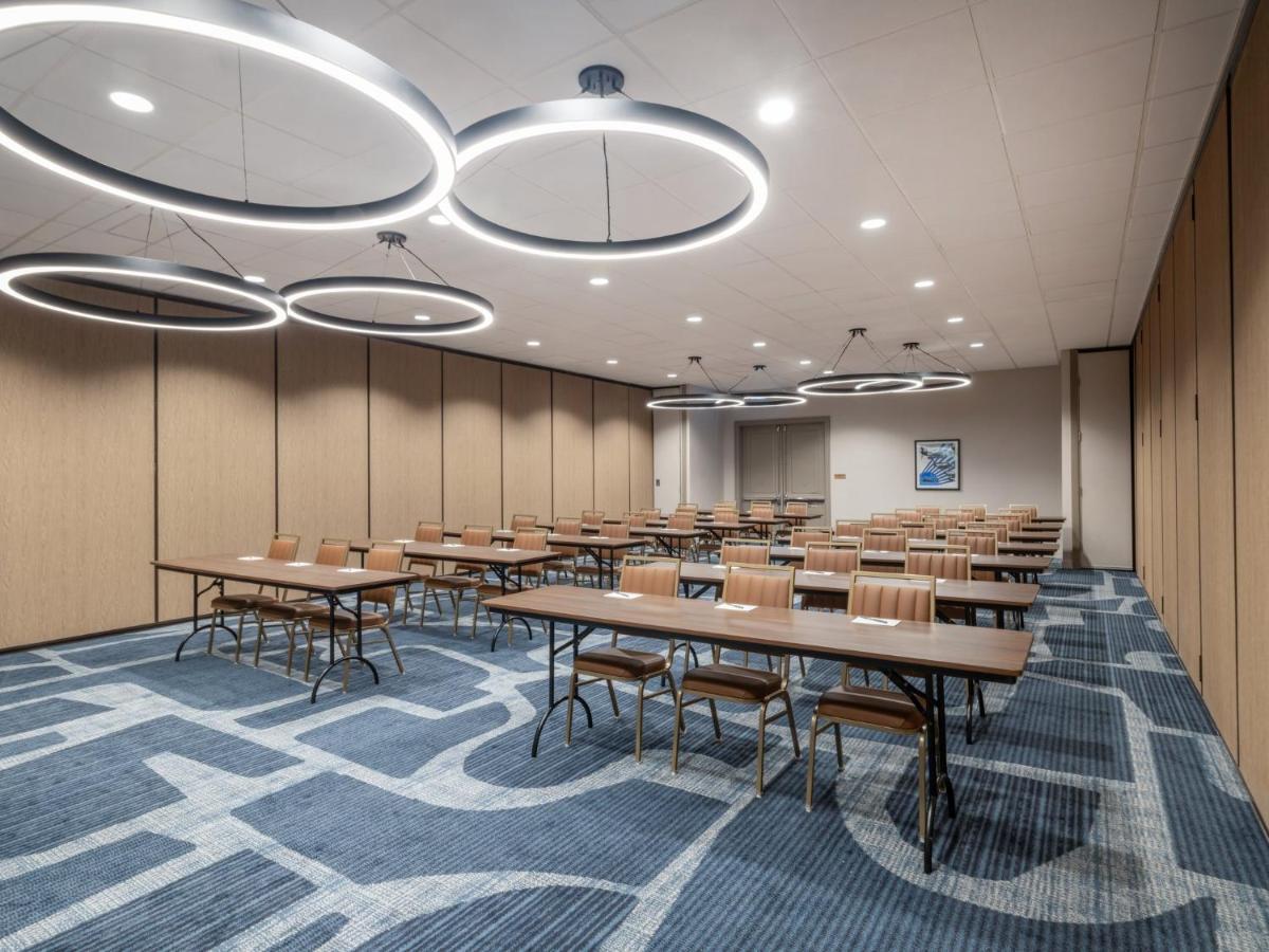 Holiday Inn Chicago O'Hare - Rosemont By Ihg Buitenkant foto